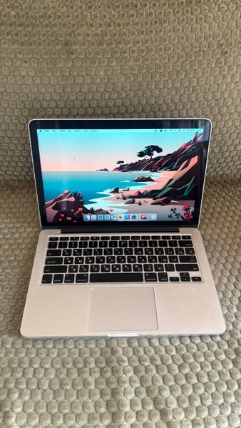 MacBook Pro Retina 13 (Early 2015)