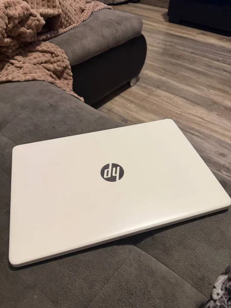 Ноутбук HP 15s-fa2046nt
