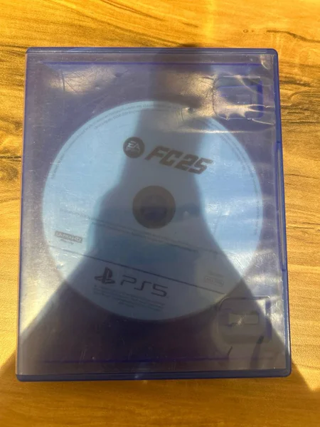 диск на PlayStation пять фифа 25 диск оригинальный но без картинки