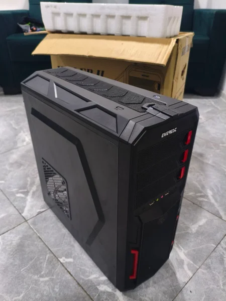 ПК корпус (Mid Tower)
