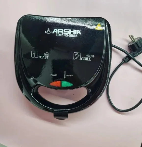 Сэндвичница-тостер Arshia SM145-2585