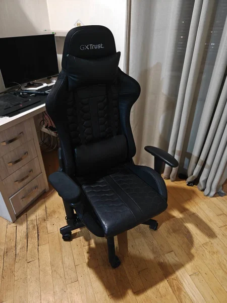 Trust GXT 719 кресло