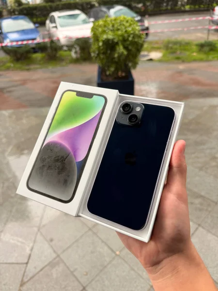 iPhone 14