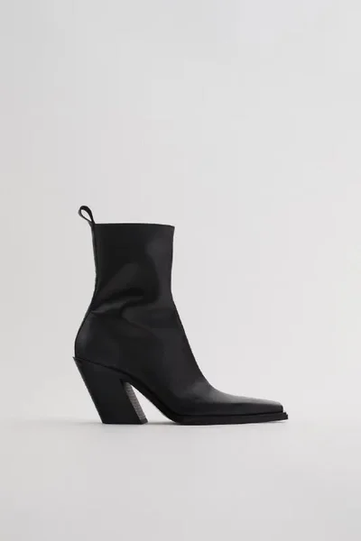 Ботильоны Zara