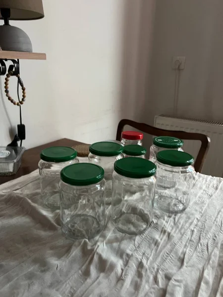 Банки для закаток варенья и лечо