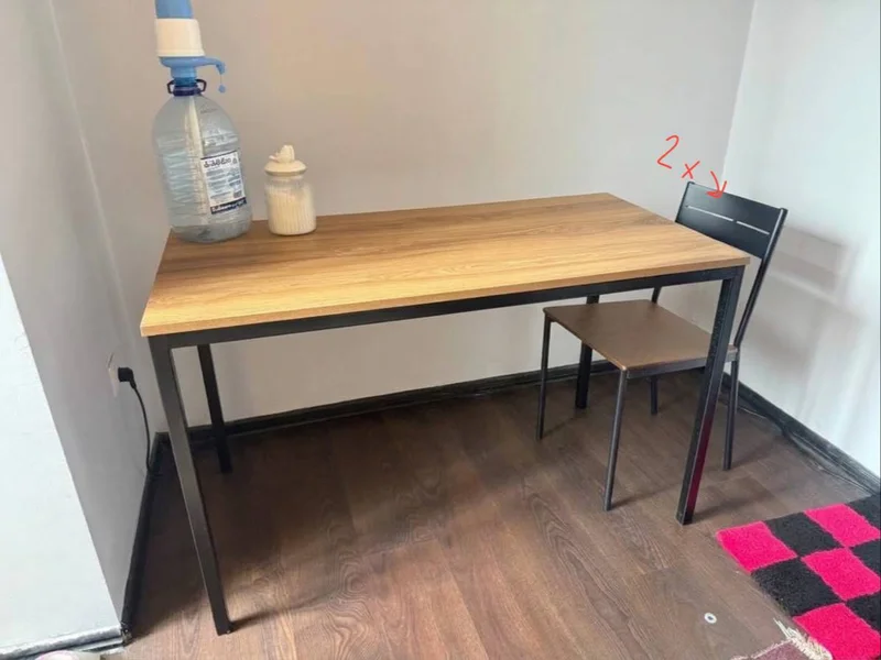 обеденный стол и ДВА стула ikea