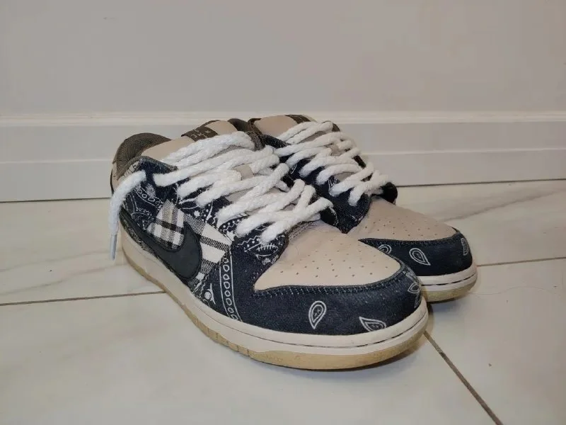Кроссовки Nike SB dunk Travis Scott
