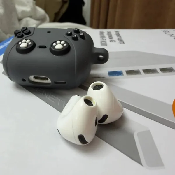 AirPods 4 с активным шумоподавлением