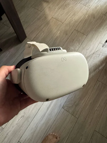 VR-очки Meta Quest 2 128GB