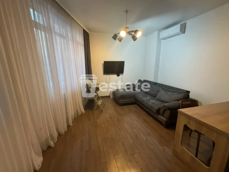 Продам комфортную 1+1 вблизи старого Батумი
