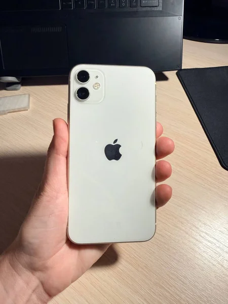 iPhone 11 128GB