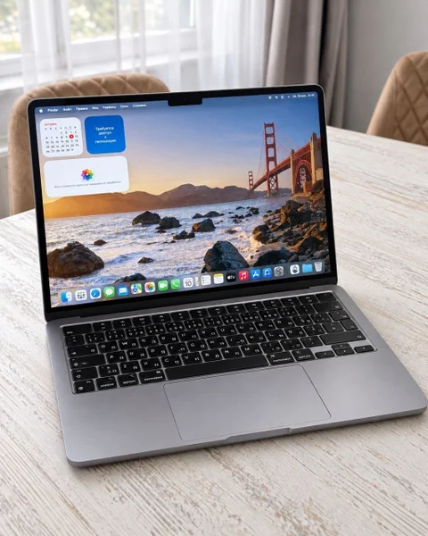 MacBook Air 13 M3 8GB/256GB