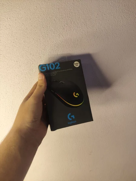Logitech g102.
