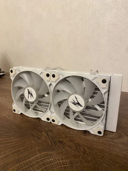 Система водяного охлаждения ZALMAN ALPHA 24