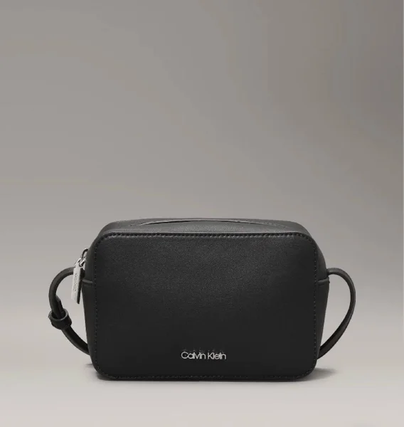 Сумка Calvin Klein CK Must Camera Bag