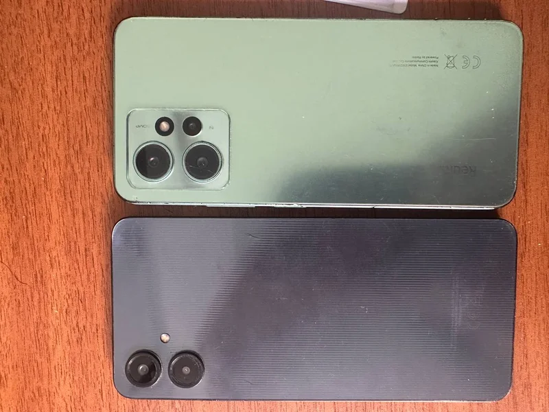 Samsung A06 и Redmi на запчасти