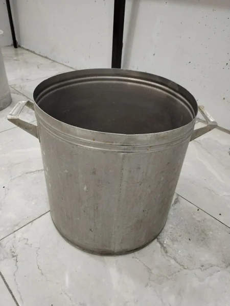 Кастрюля из нержавеющей стали (40 л)