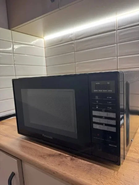 📱 **Микроволновка Panasonic NN-ST25HB**