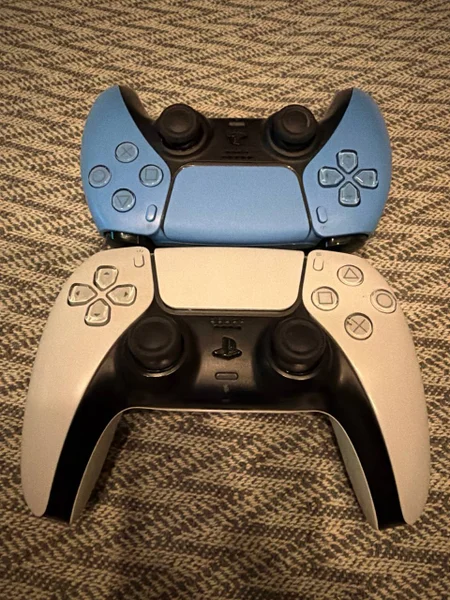 2 геймпада Dualsense для Playstation 5