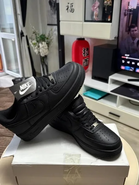 Кроссовки Nike Air Force 1