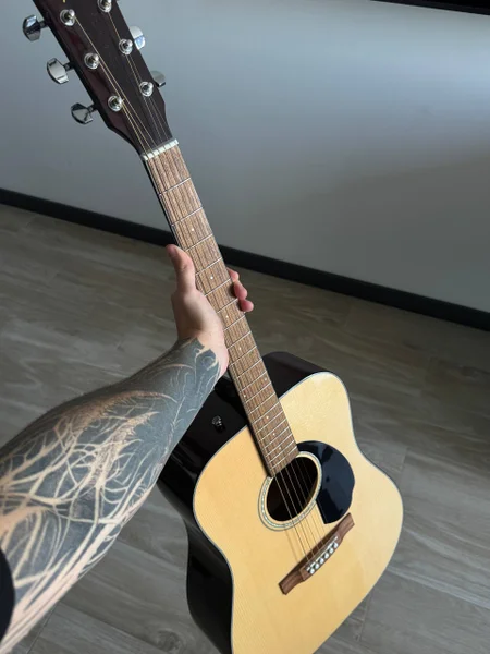 Классическая гитара Fender с аксессуарами