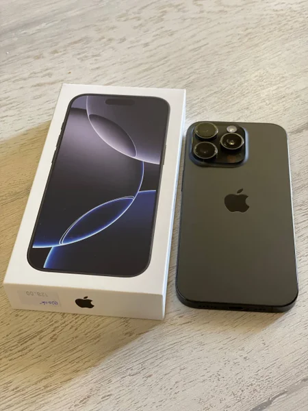 iPhone 16 Pro