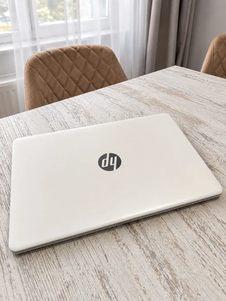 Ноутбук HP 15s-fa2046nt