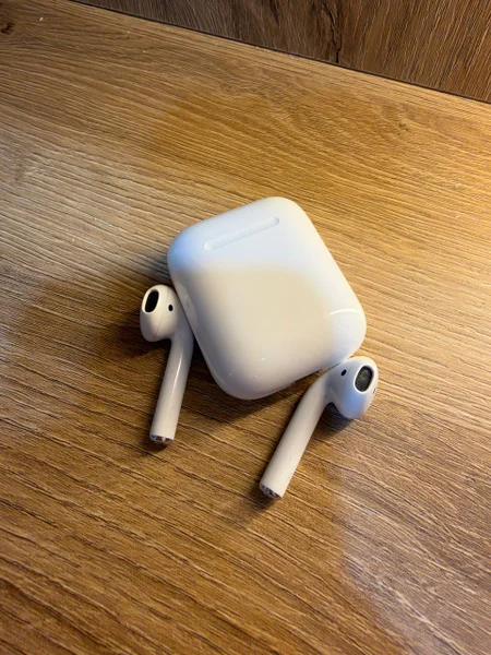 AirPods 2
