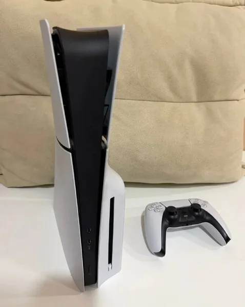 PlayStation 5 Slim 1TB