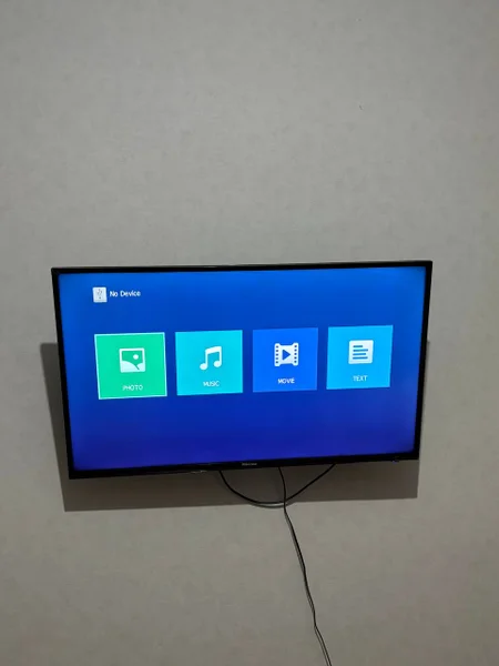Телевизор Hisense H43M2100 43"