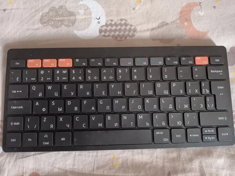 Клавиатура Samsung Smart Keyboard Trio 500