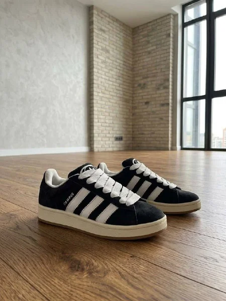 Кроссовки Adidas