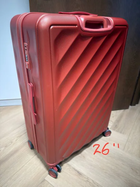 Чемодан 26 дюймов