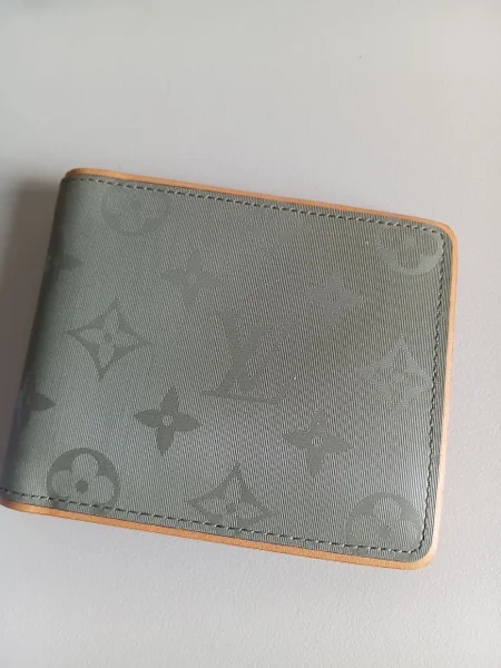 Кошелек Louis Vuitton