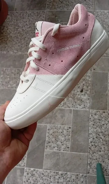 Кроссовки Nike Jordan