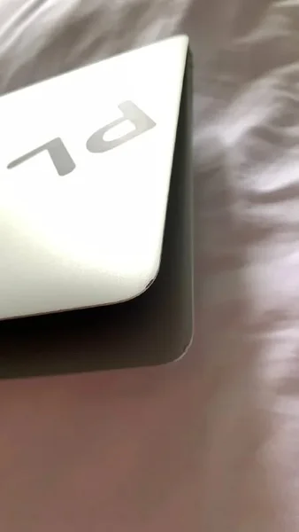 MacBook Air 13 2017 i5 8GB SSD 128GB
