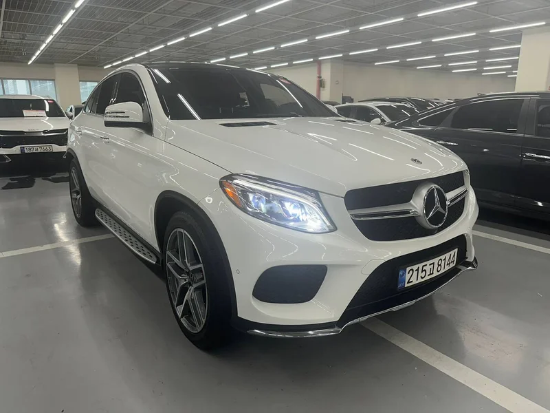 Спортивный автомобиль