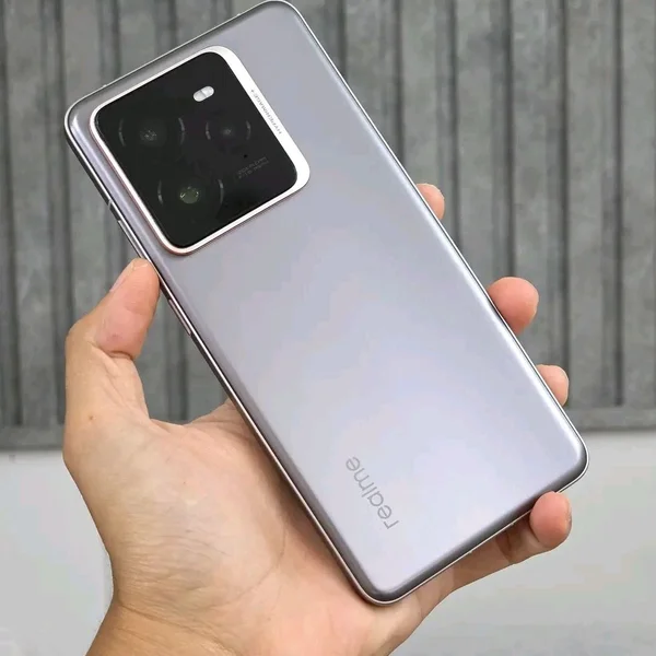 realme GT 7 Pro