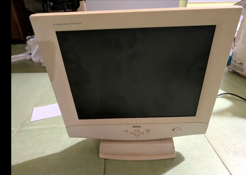 ЭЛТ монитор Dell