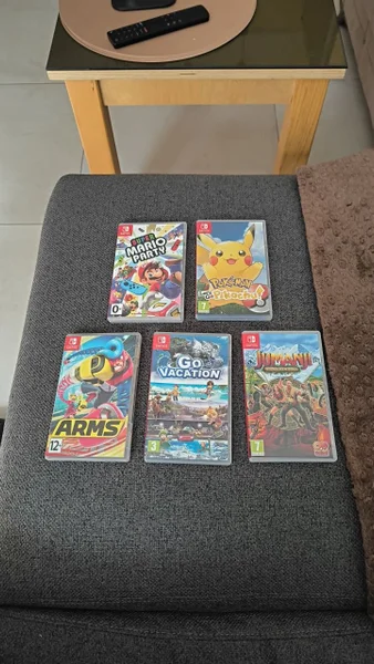 Игра Pokemon Let's Go Pikachu для Nintendo Switch