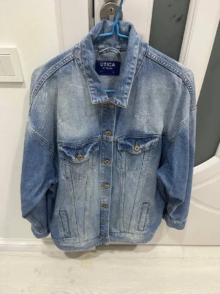 👕 **Куртка Джинсовая**
