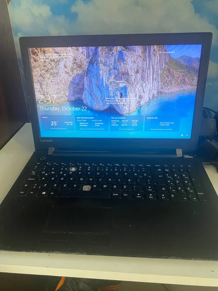 Ноутбук Lenovo