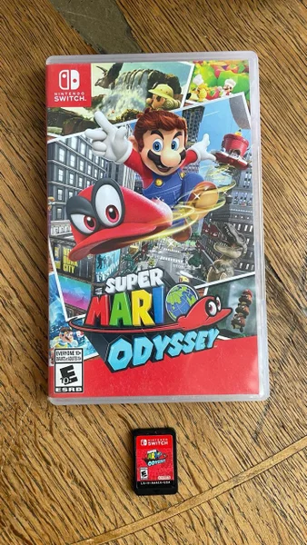 Картридж Super Mario Odyssey для Nintendo Switch с коробкой