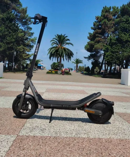 Электросамокат Xiaomi Electric Scooter 6