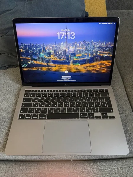 MacBook Air M1