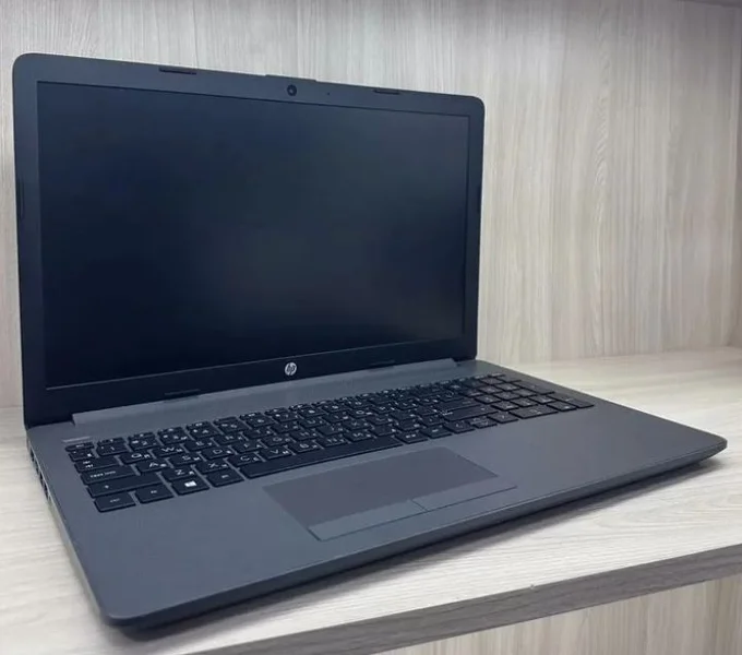 Игровой ноутбук (AMD Ryzen 3 3200U / AMD Radeon Vega 3 Graphics 2 GB / 12 GB RAM / SSD 256 GB)