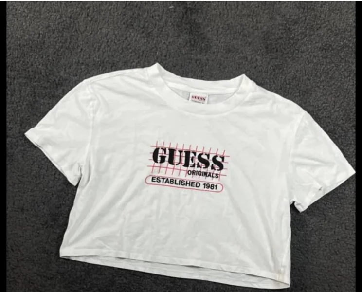 Футболка Guess S