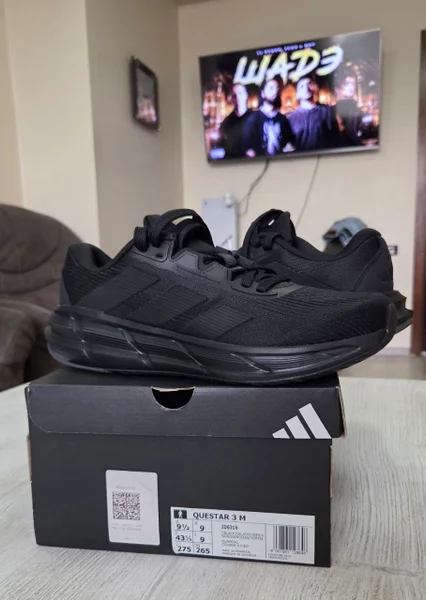 Кроссовки Adidas cloudfoam