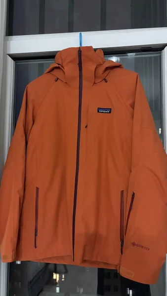 Горнолыжная куртка женская PATAGONIA GORE TEX