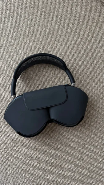 AirPods Max